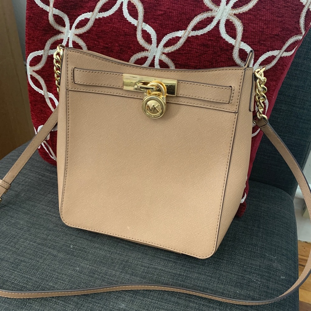 Michael Kors crossbody